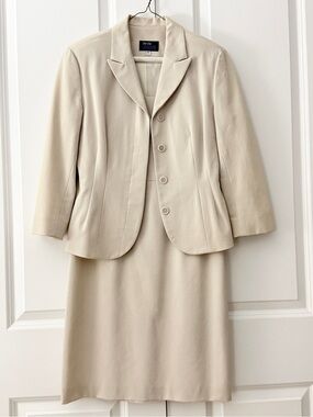 Shin Choi Coleridge Cream 2 Piece Jacket Dress Set Summer Suit Minimalist Midi 6